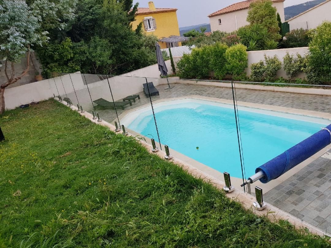 CLOTURES DE PISCINE - Cloturaix