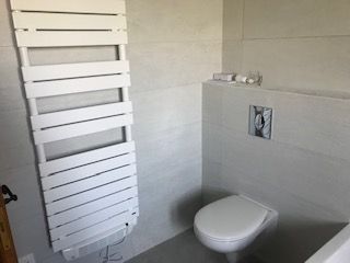 Installer salle de bain supplémentaire